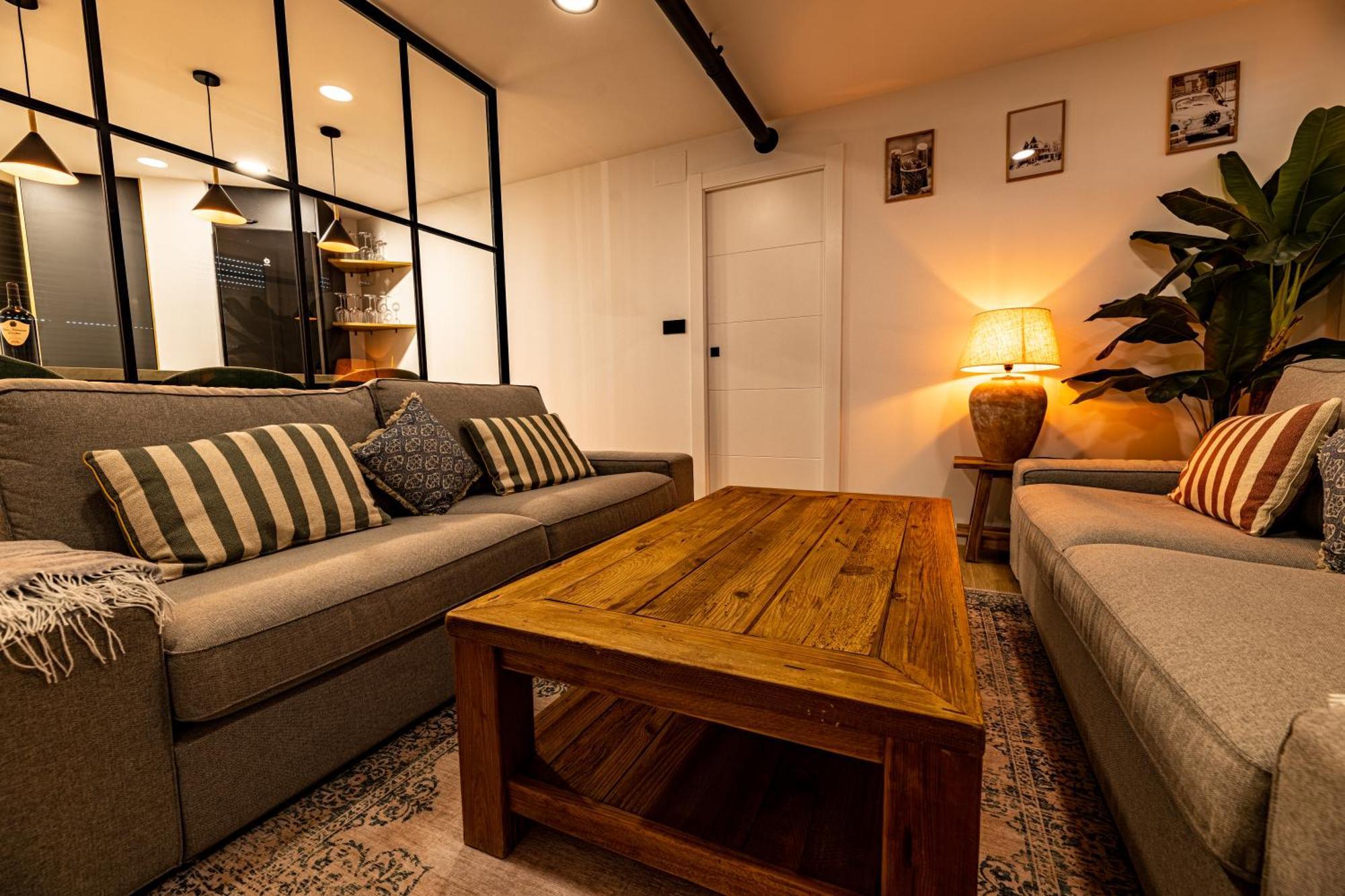 סיירה נבדה Luxury Refurnished Apartment With Private Parking Close To Ski Slopes מראה חיצוני תמונה