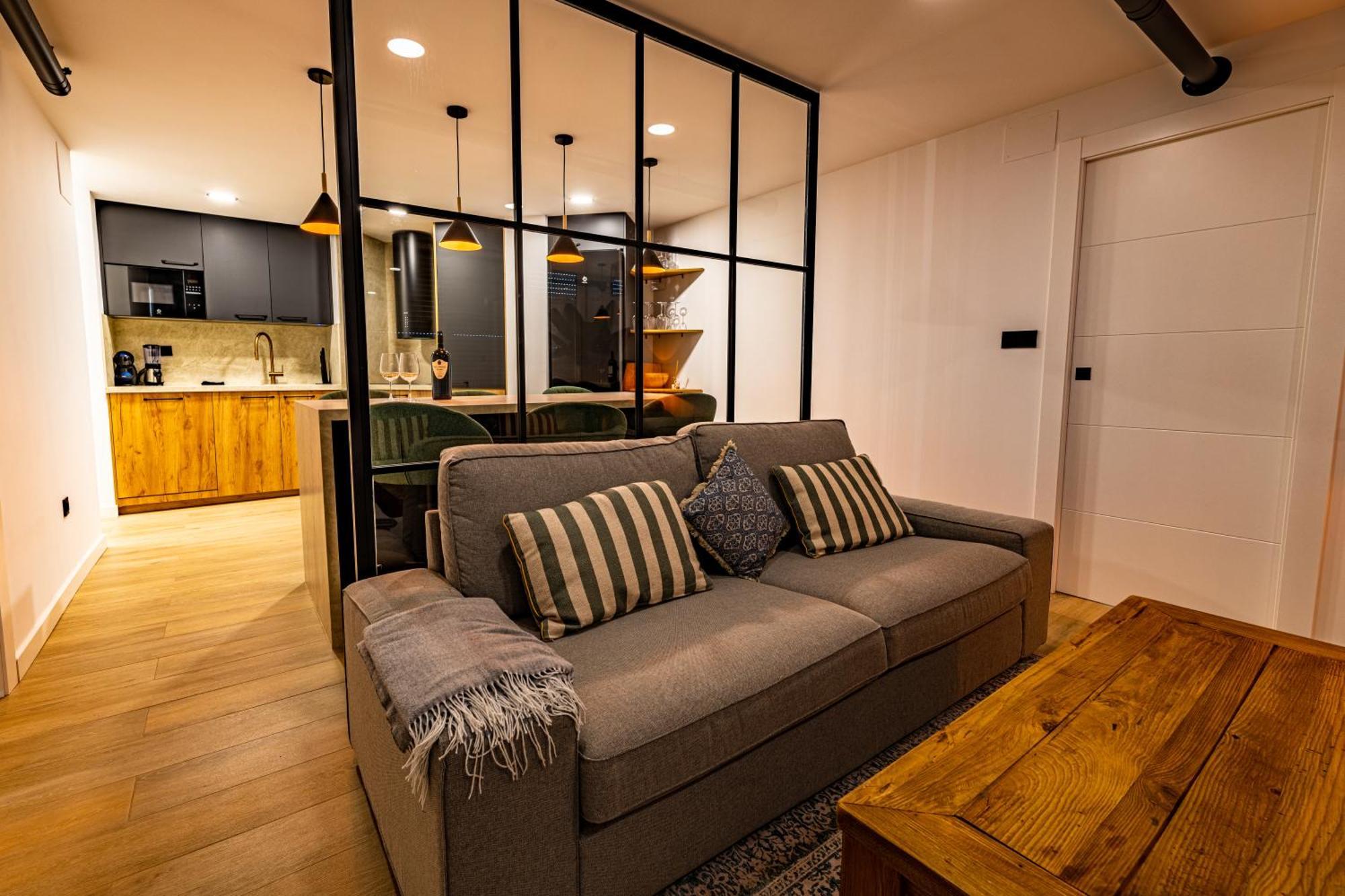 סיירה נבדה Luxury Refurnished Apartment With Private Parking Close To Ski Slopes מראה חיצוני תמונה